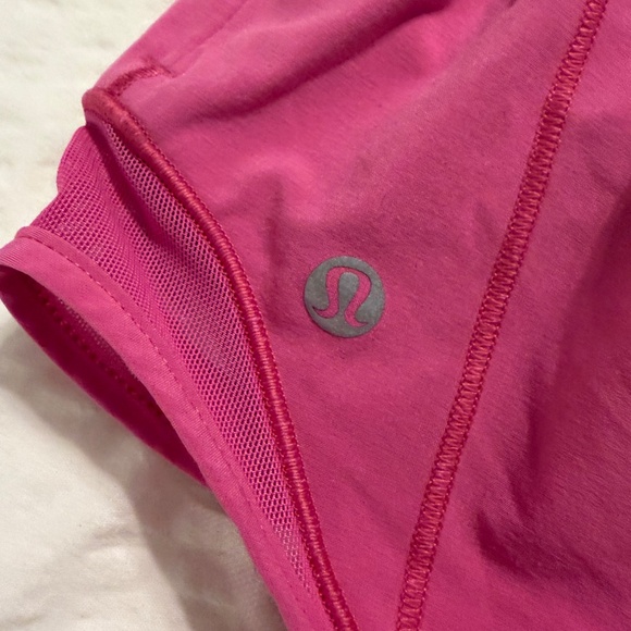 Lululemon Hotty Hot Shorts - Picture 3 of 4